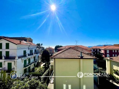 Foto Appartamento in via Piave, Borgio Verezzi Borgio di 87 m² con 3 locali