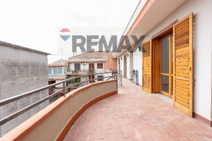 Foto Appartamento in via firenze 168, Aci Castello Centro di 110 m²