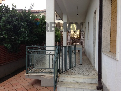 Foto Appartamento in Via Magna Grecia 15, Roseto Capo Spulico di 129 m²