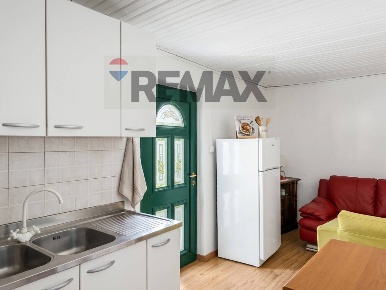 Foto Casa indipendente in Via Antonio Fogazzaro 17, Caltrano Centro