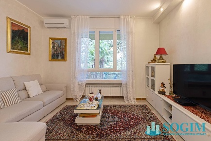 Foto Appartamento in Via Visconti di Modrone 31, Macherio di 86 m²