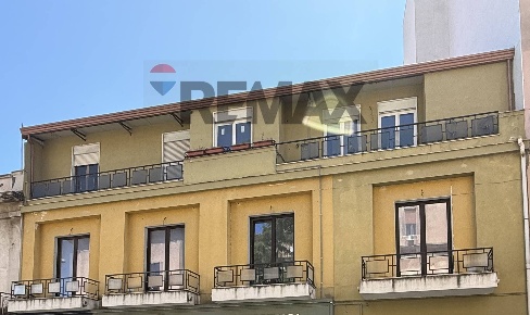 Foto Appartamento in Viale Don Minzoni 14, Giarre Centro di 144 m²