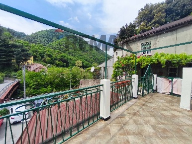 Foto Appartamento a Savona Lavagnola, Santuario, Montemoro di 70 m²