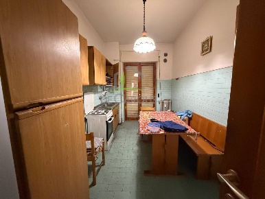 Foto Appartamento in Via Pisa 1, Ascoli Piceno di 122 m² con 6 locali