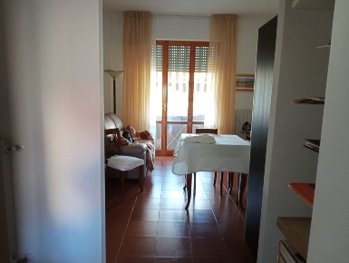 Foto Appartamento in Via Mazzini, Viareggio di 89 m² con 5 locali