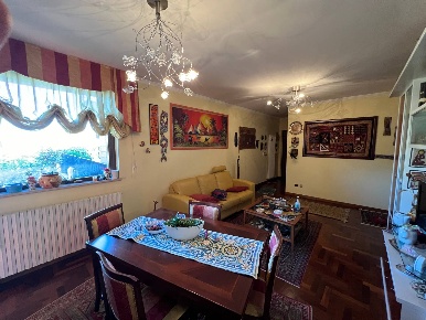 Foto Appartamento in Via Barletta 41B, Fermo di 100 m² con 4 locali