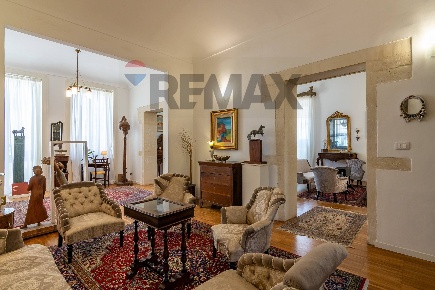 Foto Appartamento in VIA GARGALLO 61, Siracusa Ortigia di 308 m² in vendita