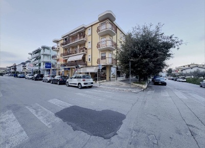 Foto Appartamento in Via Bachelet 28, Fossacesia Centro di 101 m²