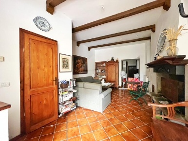 Foto Casa indipendente in via 24 maggio, Montefiascone di 82 m² in vendita