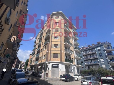 Foto Appartamento in Via COSENZA - VIA S. SESTI 14, Cosenza di 85 m²