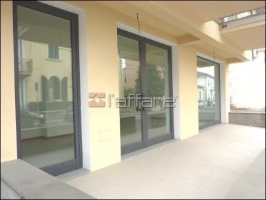 Foto Ufficio a Montecatini-Terme di 55 m² con 1 locali in affitto
