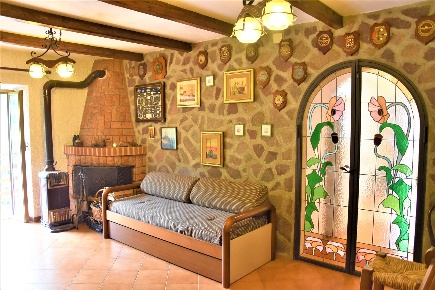 Foto Case semi ndipendenti a Comano Centro di 104 m² con 5 locali