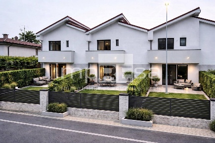 Foto Villa a schiera in via Codalunga, Carbonera Mignagola di 240 m²
