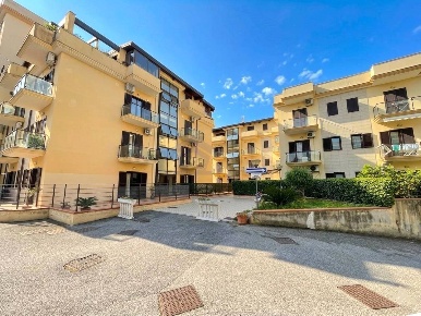 Foto Appartamento in via piano del principe, Poggiomarino Centro di 80 m²