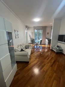 Foto Appartamento a Viareggio di 76 m² con 6 locali in vendita
