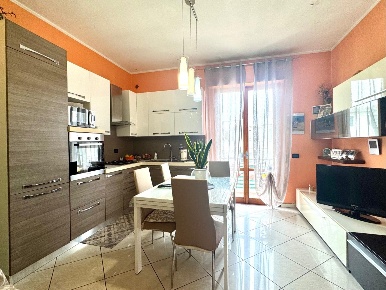 Foto Appartamento a Empoli Carraia - Torricelli di 82 m² con 5 locali