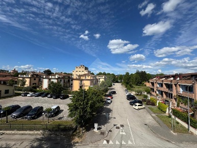 Foto Appartamento in Via Lombardia, Umbertide di 140 m² con 5 locali