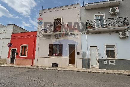 Foto Appartamento in Via Santo spirito 13, Oria di 120 m² con 5 locali