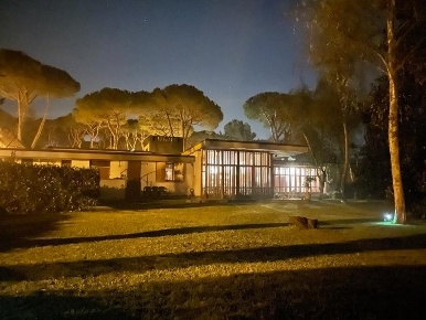 Foto Villa unifamiliare a Massa Ronchi - Poveromo di 379 m² con 15 locali