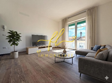 Foto Appartamento a Cecina Cecina Centro di 77 m² con 4 locali in vendita