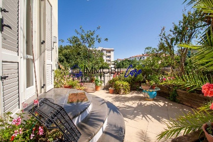 Foto Appartamento a Livorno Piazza Roma - Borgo Cappuccini di 245 m²