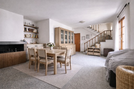 Foto Villa unifamiliare a Massa Centro di 200 m² con 7 locali in vendita