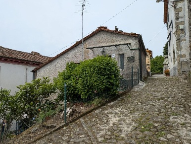 Foto Casa indipendente a Bagni di Lucca Granaiola di 72 m² con 6 locali