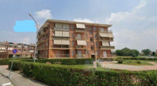 Foto Appartamento a Carmagnola Centro di 98 m² con 4 locali in vendita