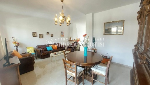 Foto Villa a schiera a Calci Centro di 135 m² con 7 locali in vendita