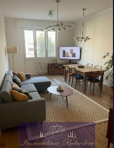 Foto Appartamento in Via Reims, Firenze Europa di 105 m² con 4 locali