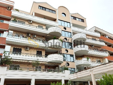 Foto Appartamento in Via Polinesia, Roma Ostia Ponente di 100 m² in affitto