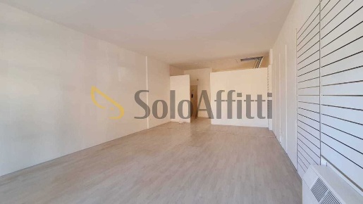 Foto Locale commerciale in Via Giuseppe Mazzini 7777, Forlimpopoli Centro