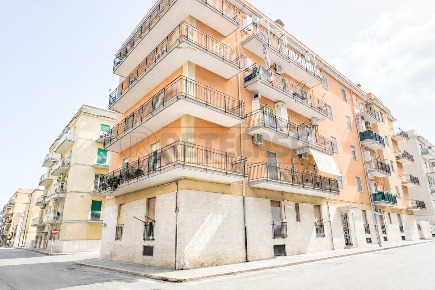 Foto Appartamento in Via Giorgio Amendola 71, Bisceglie di 70 m² in vendita