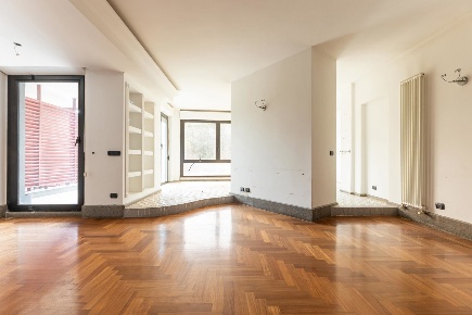 Foto Appartamento in Renato Cesarini, Roma Tintoretto di 129 m² in vendita