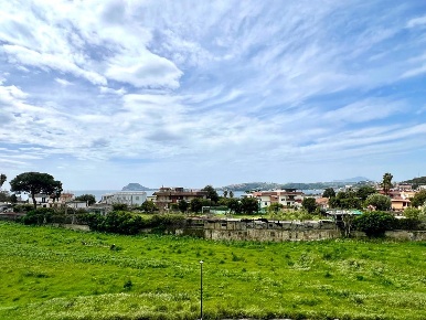 Foto Appartamento in dell' Europa Unita, Pozzuoli Arco Felice di 120 m²