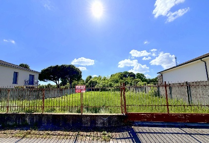 Foto Terreno residenziale a Inveruno Centro di 800 m² in vendita