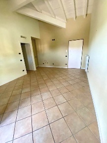 Foto Appartamento a Calcinato di 85 m² con 3 locali in affitto