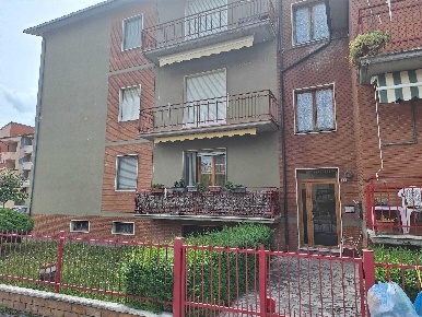 Foto Appartamento a San Severino Marche Centro di 106 m² con 6 locali