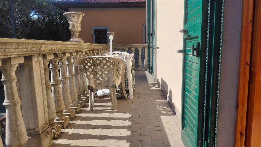 Foto Appartamento a Rosignano Marittimo di 125 m² con 3 locali in vendita