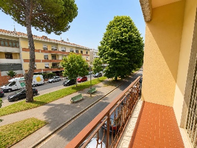Foto Appartamento a Firenze Europa di 105 m² con 5 locali in vendita