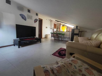 Foto Appartamento a Aulla di 70 m² con 4 locali in vendita