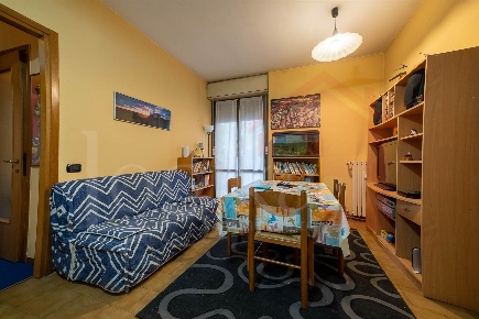 Foto Appartamento in Via dei Pini  5, Pieve Emanuele Centro di 62 m²