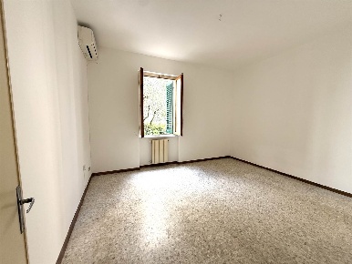 Foto Appartamento a Pistoia Pistoia Ovest di 85 m² con 3 locali in vendita