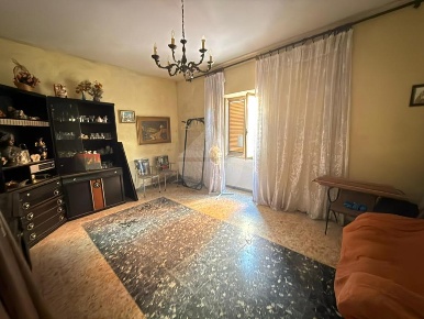 Foto Appartamento in VIA GIOVANNI SILVESTRI, Roma di 90 m² con 3 locali