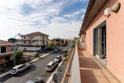 Foto Appartamento in Via Amerigo Vespucci 45, Mascali Centro di 110 m²