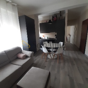 Foto Appartamento in Via Enrico Tazzoli 15, Brescia Crocifissa di Rosa