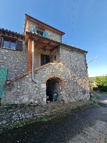 Foto Appartamento in Via Dante Alighieri, Guardea Centro di 154 m²
