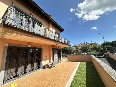 Foto Appartamento in Via Primo Levi 39, Civita Castellana di 90 m²