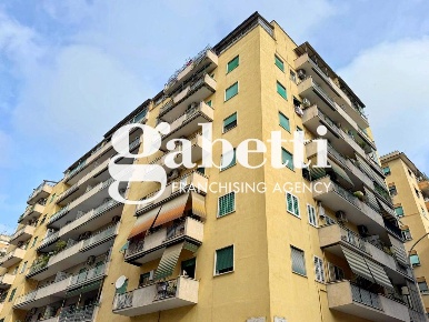 Foto Attico in Via ROVIANO 5, Roma Tor de' Schiavi di 108 m² con 3 locali