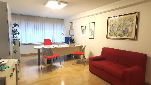Foto Ufficio in Via Alcide de Gasperi 30, Palermo De Gasperi - Croce Rossa